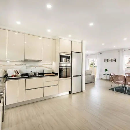 Simoes * Guia (Faro)