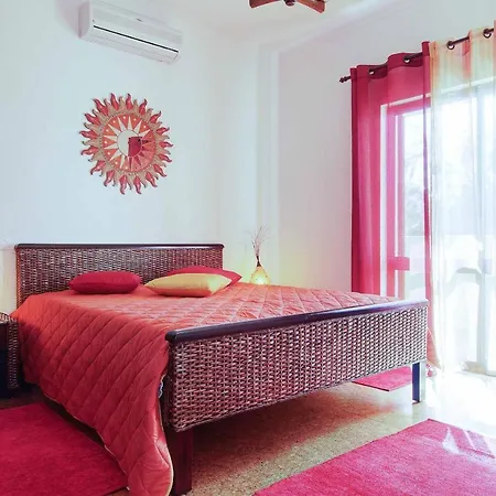 Villa Simoes *